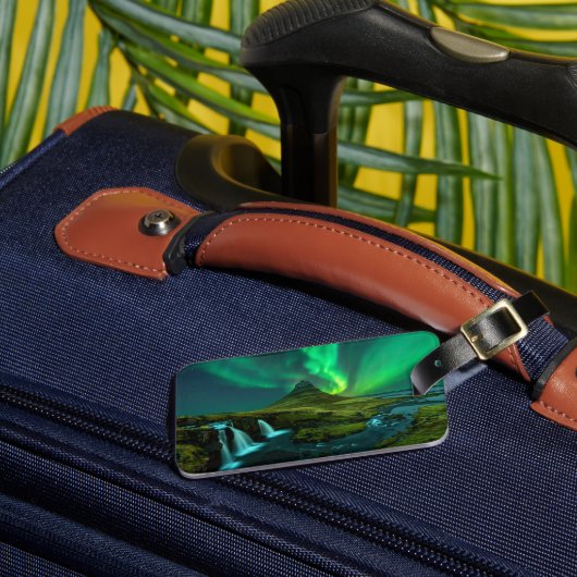 Waterfalls | Kirkjufellfoss Waterfall, Iceland ラゲッジタグ (正面インサイチュ3)