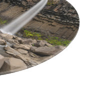 Waterfalls | Svartifoss Waterfall, South Iceland カッティングボード (角)