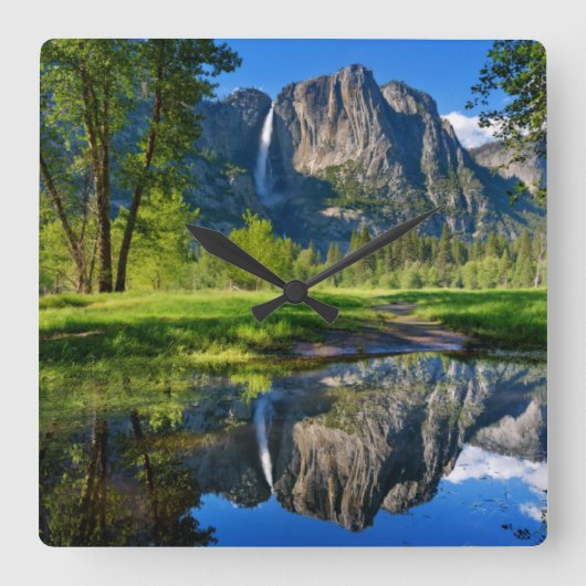 Waterfalls | Yosemite Falls, California スクエア壁時計 (正面)