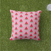 Watermelon Outdoor Throw Pillow アウトドアクッション (芝生)