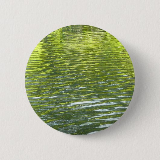 Waters of Oak Creek黄色と緑の自然写真 缶バッジ (正面)