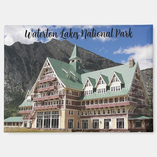Waterton Lakes National Park Prince of Wales Hotel マグネット (正面)