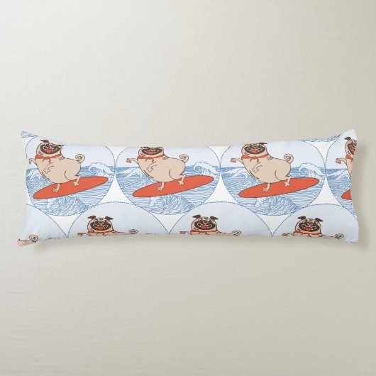 Wave riding happy pug dog on surfboard ボディピロー (正面)