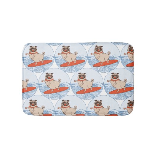 Wave riding happy pug dog on surfboard scarf band バスマット (正面)