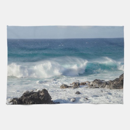 Waves In Maui, Hawaii Landscape キッチンタオル (横)
