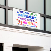 We All 違う 横断幕 (ビルの外側)