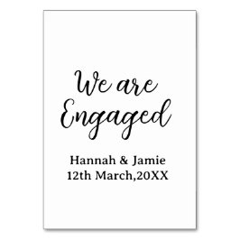 We are Engaged couple name date calligraphystylish テーブルナンバー