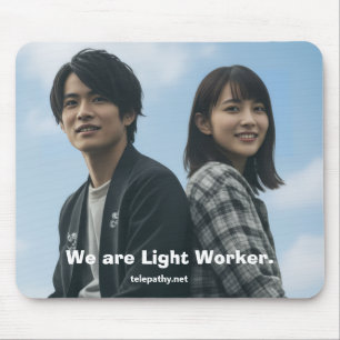 We are Light Worker マウスパッド