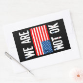 We Are Not Ok Upside Down American Flag Protest 長方形シール (封筒)