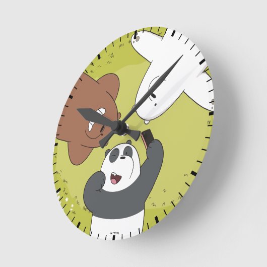 We Bare Bears - #SquadGoals ラウンド壁時計 (傾斜)