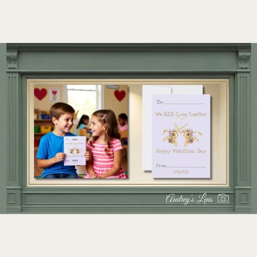"We BEE long together" Classroom Valentine Card ノートカード