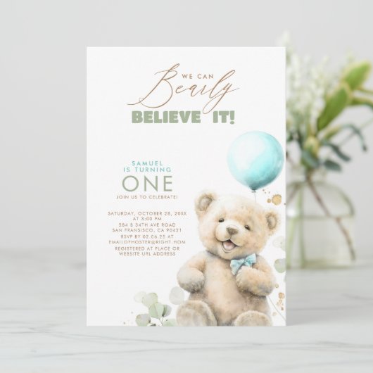 We Can 信じ Bearly  It - Teddy Bear 1st Birthday 招待状 (スタンド正面)