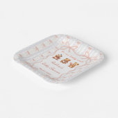 We Can Bearly Wait Pink Lace Ribbon Baby Shower  ペーパープレート (傾斜あり)