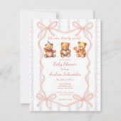 We Can Bearly Wait Pink Lace Ribbon Baby Shower 招待状 (正面)