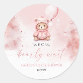 We Can Bearly Wait Winter Teddy Bear Baby Shower ラウンドシール (正面)