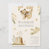 We Can Bearly Wait Woodland Sleep Bear Baby Shower 招待状 (正面)