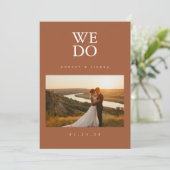 We Do Terracottaミニマルモダンリスト写結婚真 招待状 (スタンド正面)