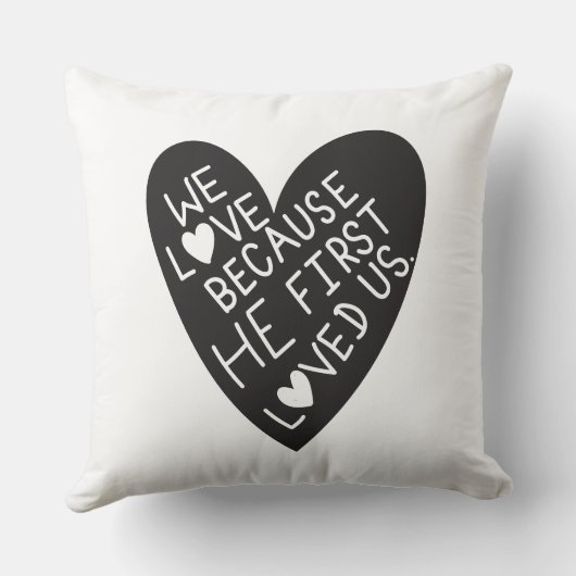 We love because he first loved us クッション (裏面)