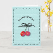 "We Make a Great Pair" Cherries and Bow Valentine カード (黄色い花)