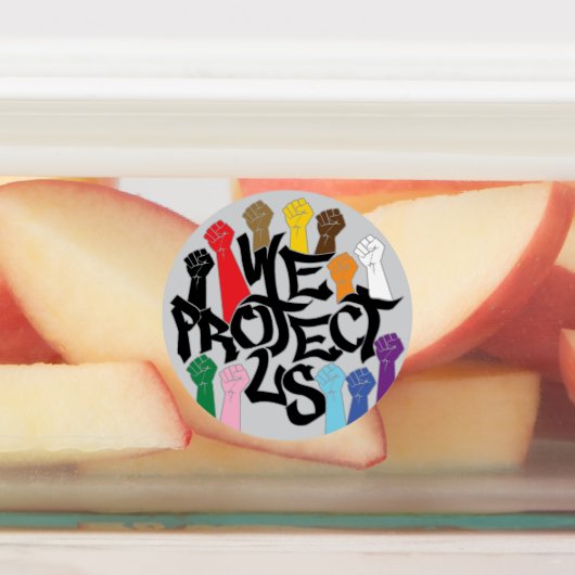 We Protect Us ラベル (貼付)
