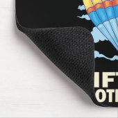 We Rise By Lifting Others Insrational Hot Air Ball マウスパッド (コーナー)