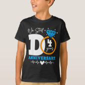 We Still Do 4 Years Funny Couple 4th Wedding Anniv Tシャツ (正面)