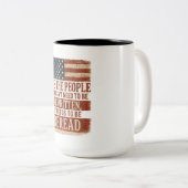 We the People Reread Flag Quote ツートーンマグカップ (正面右)
