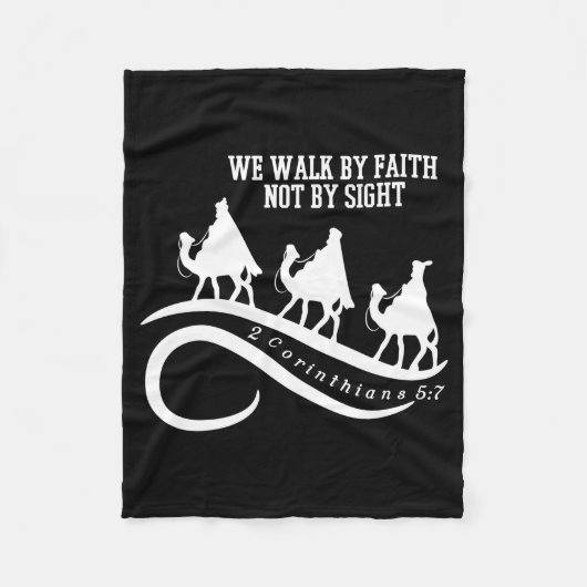 We Walk By Faith Not By Sight Christian Christmas  フリースブランケット (正面)
