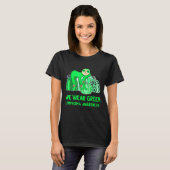 We Wear Green Lymphoma Awareness Sloth Tシャツ (正面フル)