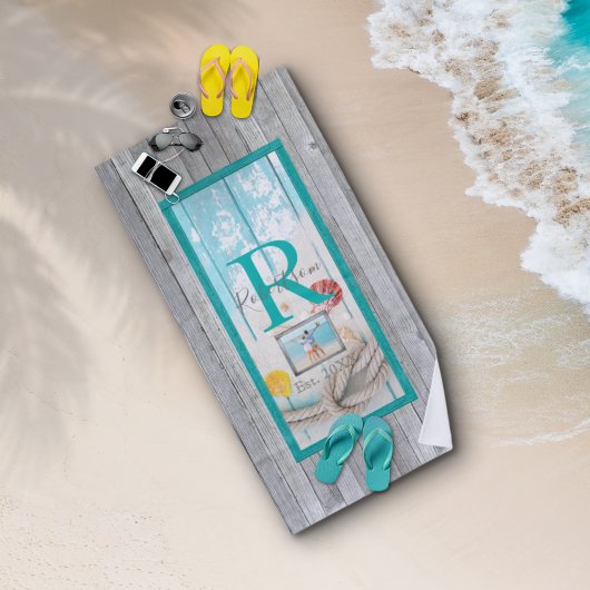 Weathered Beach Wood Monogram and Photo ビーチタオル