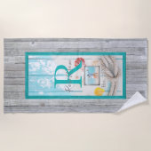 Weathered Beach Wood Monogram and Photo ビーチタオル (正面)