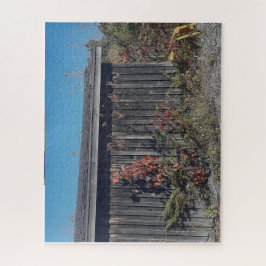 Weathered Shed with Encroaching Green ジグソーパズル