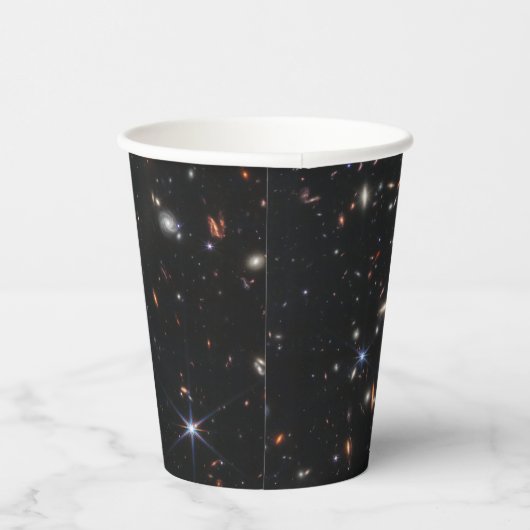 Webbの初めての深いの宇宙視野 紙コップ (右)