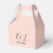 Wedding couple name letter date red pastel backgro フェイバーボックス (裏面サイド)