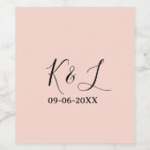 Wedding couple name letter date red pastel backgro ワインラベル (シングルラベル)