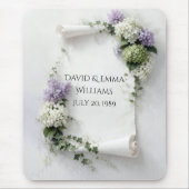 Wedding Scroll with Lilacs and Hydrangea Bouquet マウスパッド (正面)