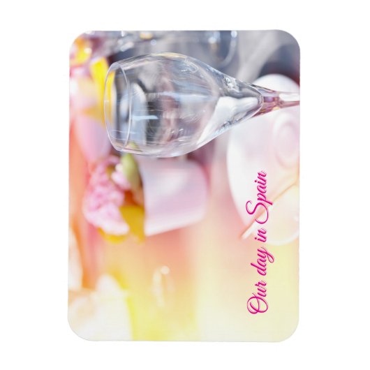 Wedding table under warm sunlight マグネット (縦)