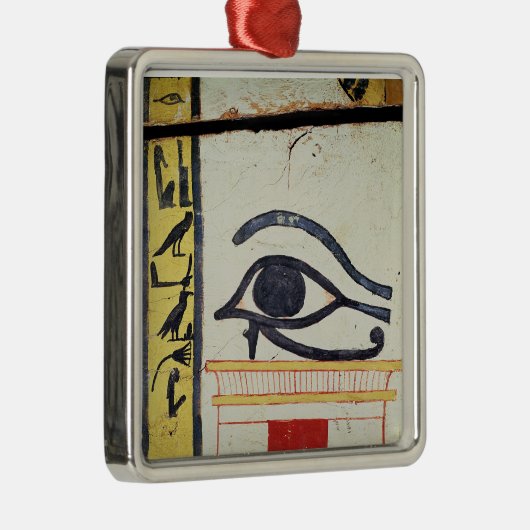 Wedjatの目、tの石棺カバーからの詳細 メタルオーナメント (右)