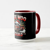 WEE WOO Squad Christmas Design with Fire Truck  マグカップ (正面右)