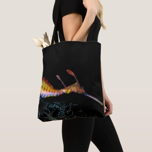 weedy海のドラゴンのデザインの便利なトートバック トートバッグ (クローズアップ)