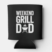Weekend Grill Dad Funny BBQ 缶クーラー (裏面)