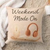 Weekend mode on Throw Pillow クッション (ブランケット)
