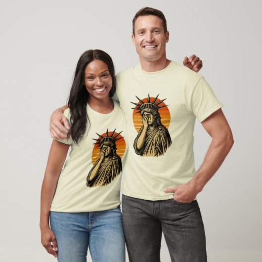 Weeping Liberty T-Shirt Tシャツ (ユニセックス)