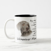 Weimaranerのお母さんのマグ ツートーンマグカップ (左)