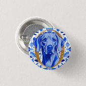 Weimaraner peering thru the letter "O" in Gold 缶バッジ (正面&裏面)
