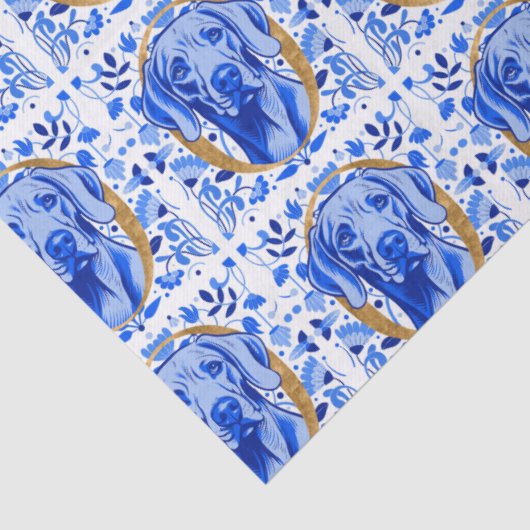 Weimaraner peering thru the letter "O" in Gold 薄葉紙 (詳細)