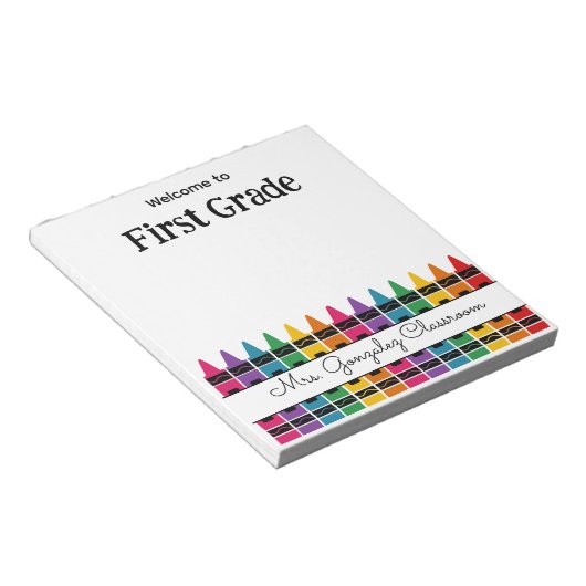 Welcome Back to School Rainbow Crayon  ノートパッド (アングル)