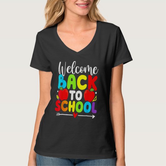 Welcome Back To School TShirt Funny Teacher Love K Tシャツ (正面)