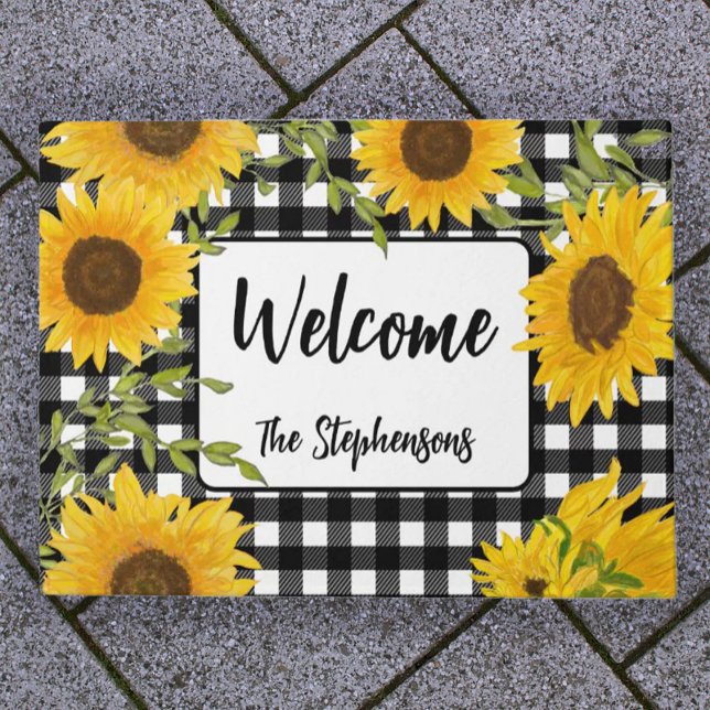 Welcome Home Sunflowers Plaid Custom Name ドアマット (クリエイターアップロード済み)