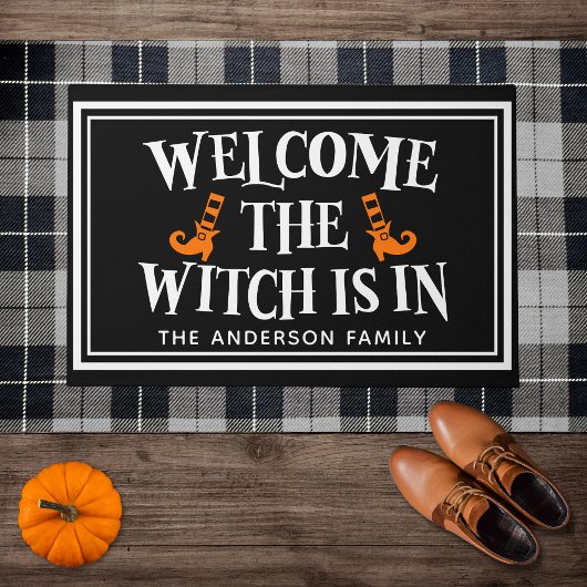 "Welcome, The Witch Is In" Funny Halloween ドアマット